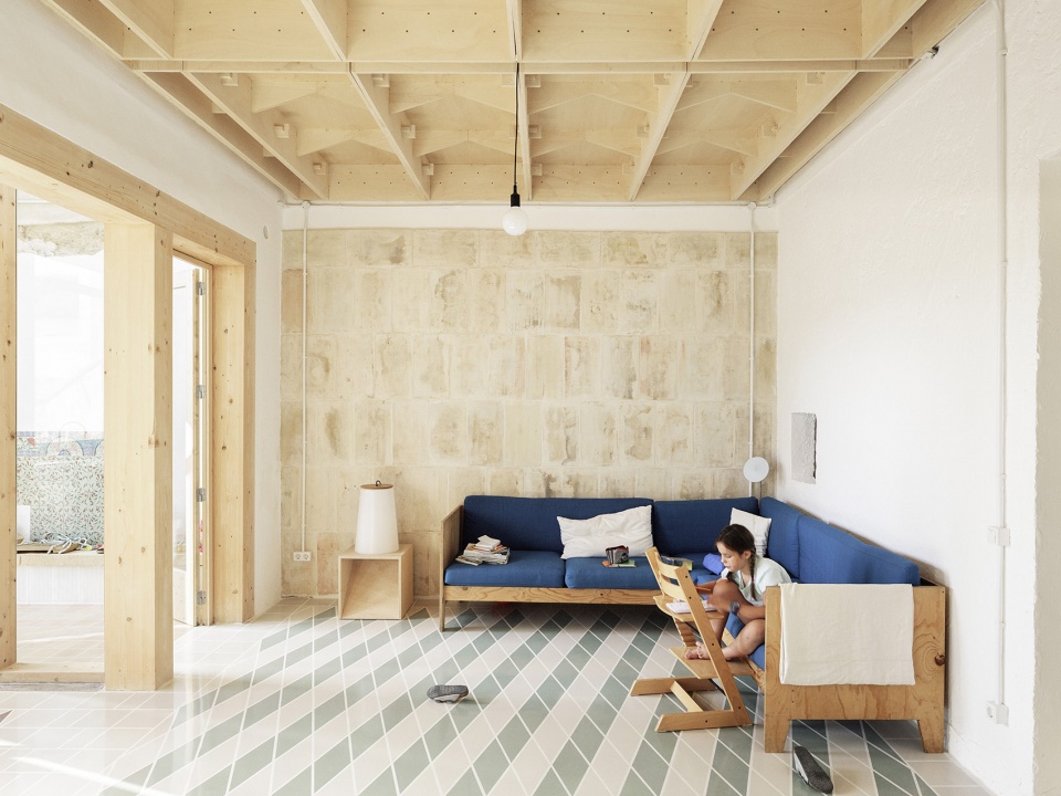 plywood house by feina studio