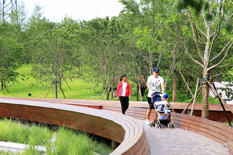 section 1 of the central business district of sanli river park in jiaozhou china by ldg