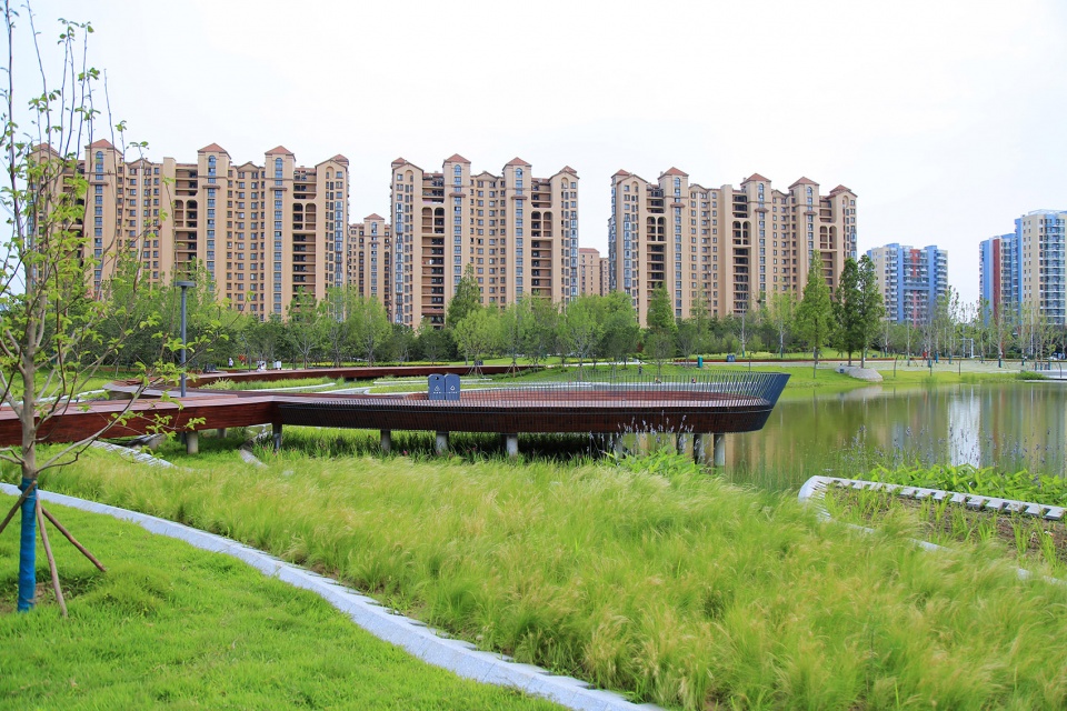 section 1 of the central business district of sanli river park in jiaozhou china by ldg