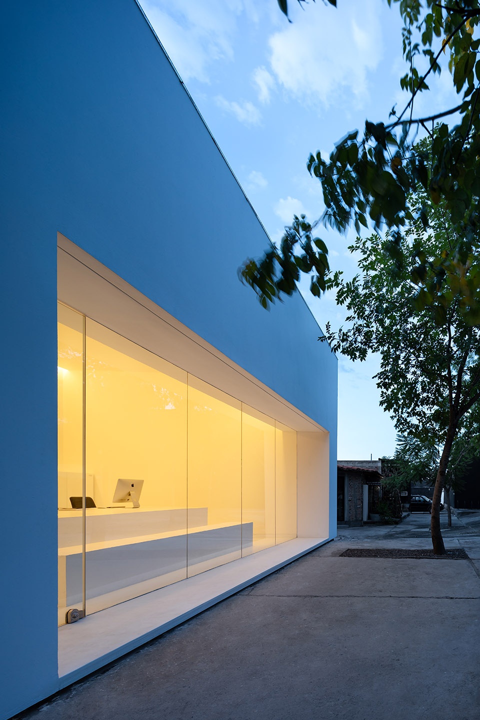 hw studio office by hw studio