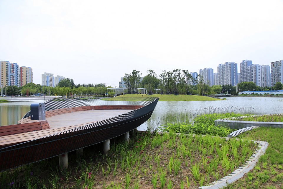 section 1 of the central business district of sanli river park in jiaozhou china by ldg
