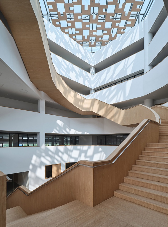 huateng headquarters china by leeko studio