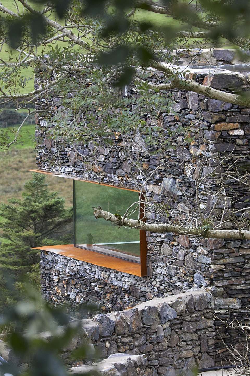 sartfell retreat by foster lomas