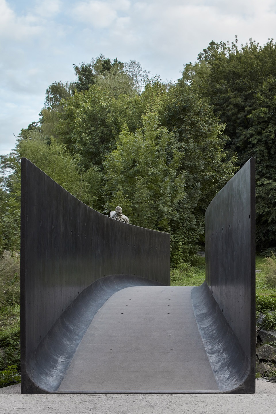 Bridge over the Dřetovice stream by Aoc architects and Klokner Institute