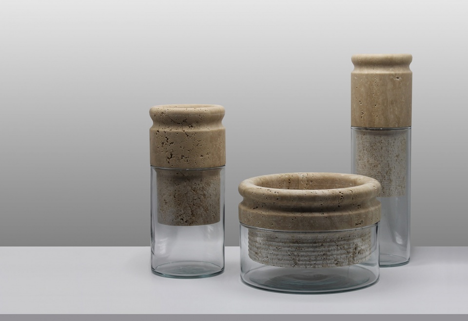 sponge vase by moreno ratti