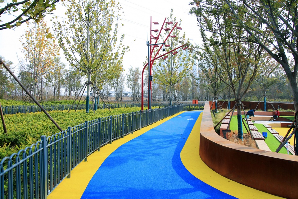 section 1 of the central business district of sanli river park in jiaozhou china by ldg