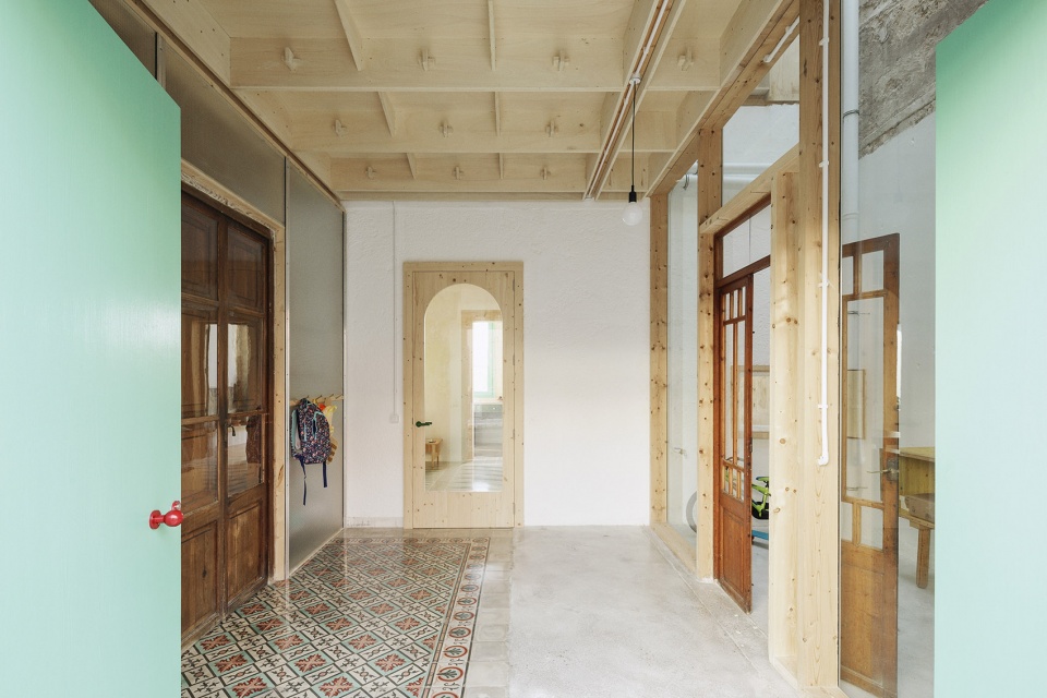 plywood house by feina studio