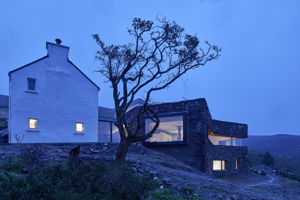 sartfell retreat by foster lomas