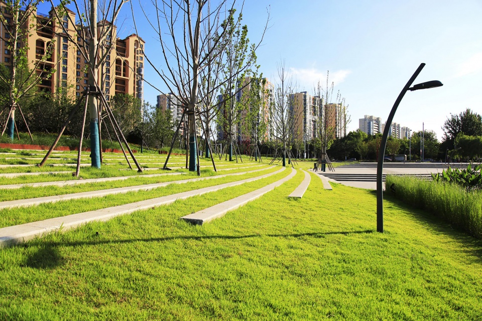 section 1 of the central business district of sanli river park in jiaozhou china by ldg