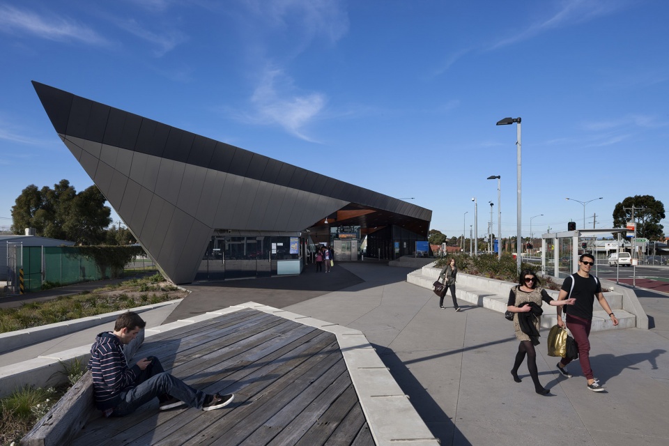south morang rail extension by cox architecture