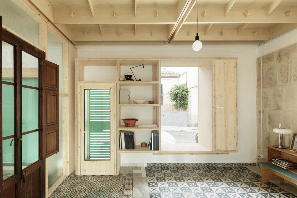 plywood house by feina studio