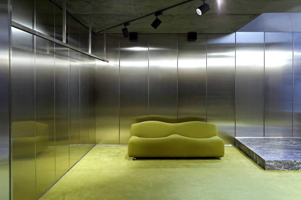 enfants riches deprimes flagship by didier faustino