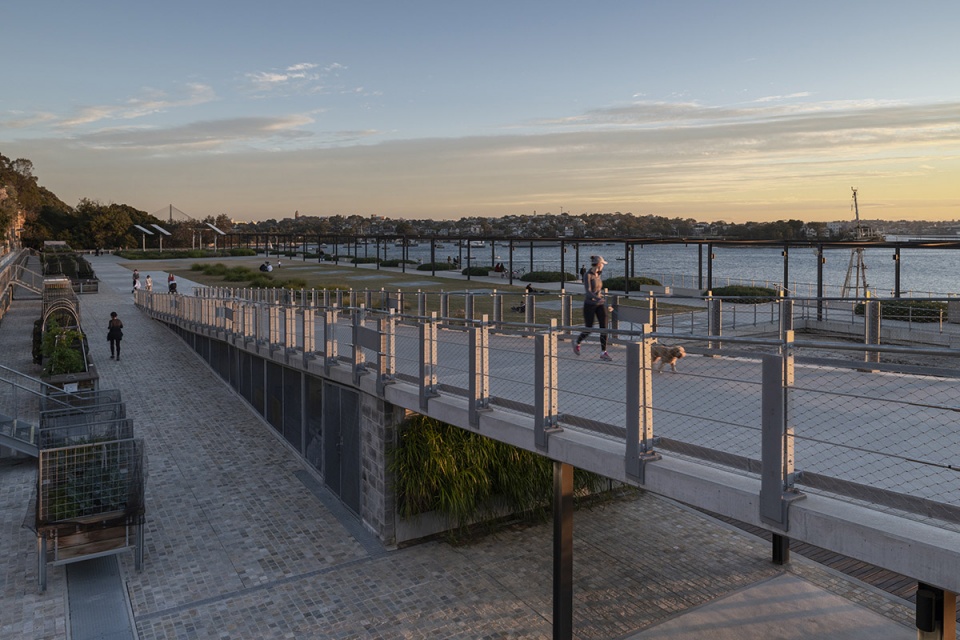 coal loader by clouston associates