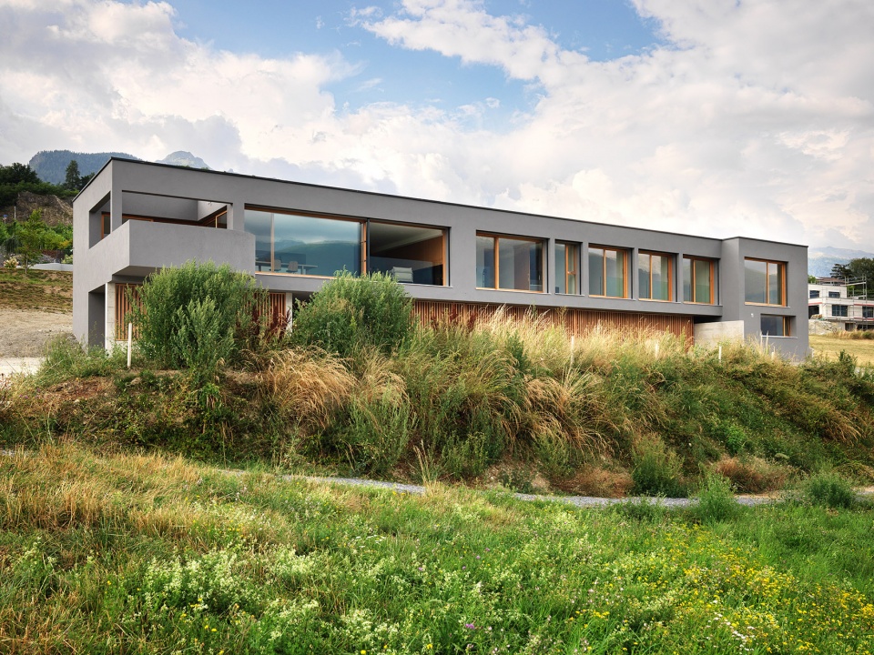 house rofr by ralph germann architectes