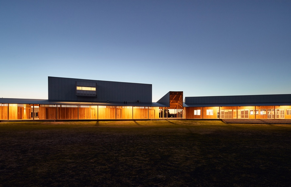 pingelly recreation and cultural centre by iredale pedersen hook atc studio