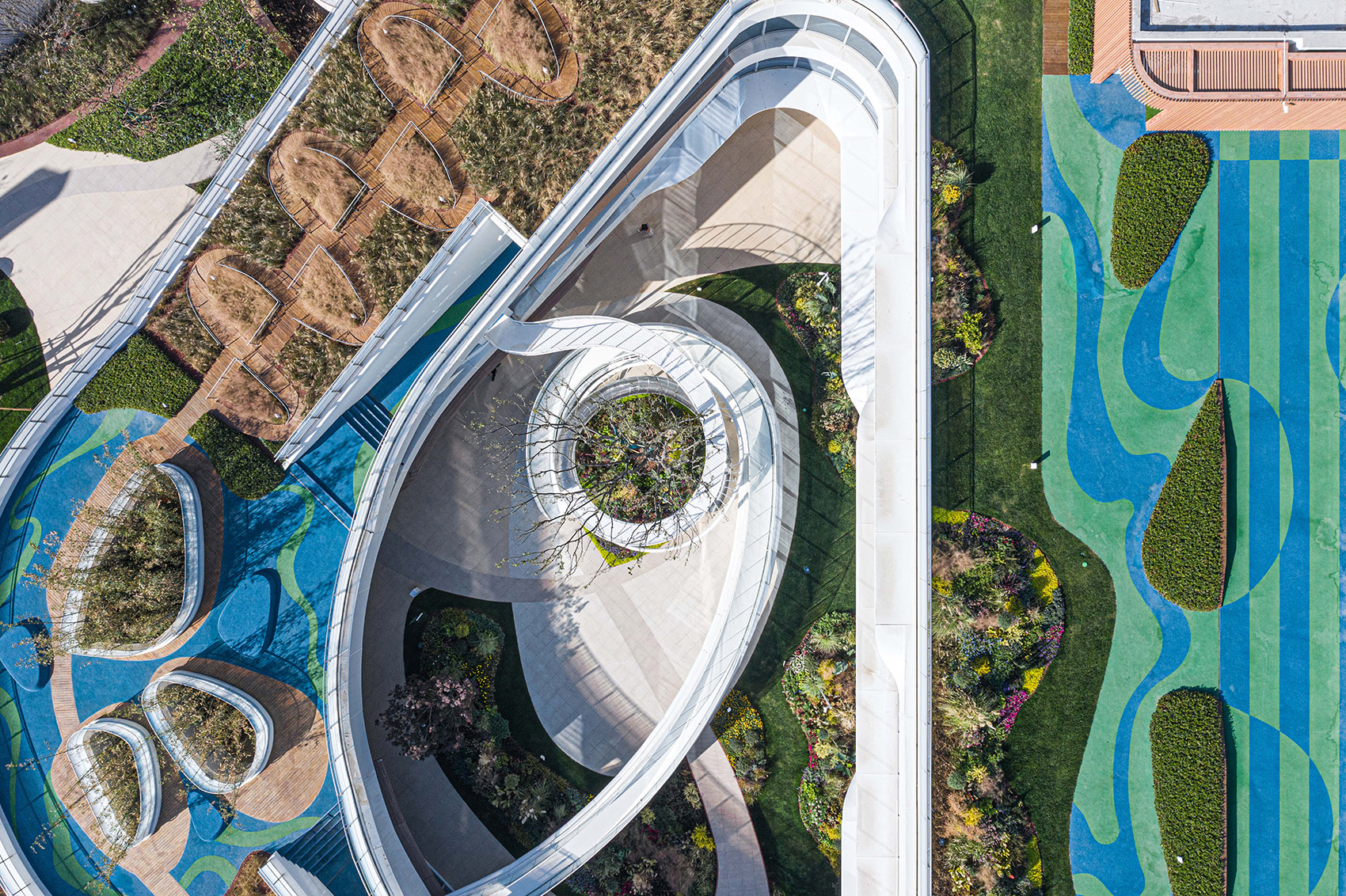CIFI Donut Kindergarten, China by THDL (Tianhua Design Lab) - 谷德设计网