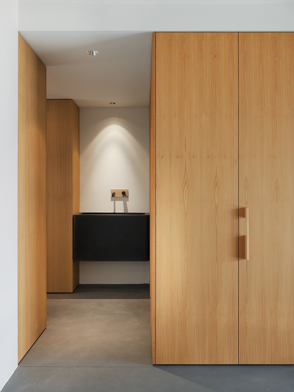 house rofr by ralph germann architectes