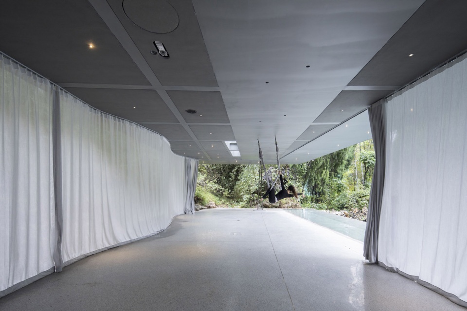 pavilion for yoga and pool in xy yunlu hotel china by atelier liu yuyang architects