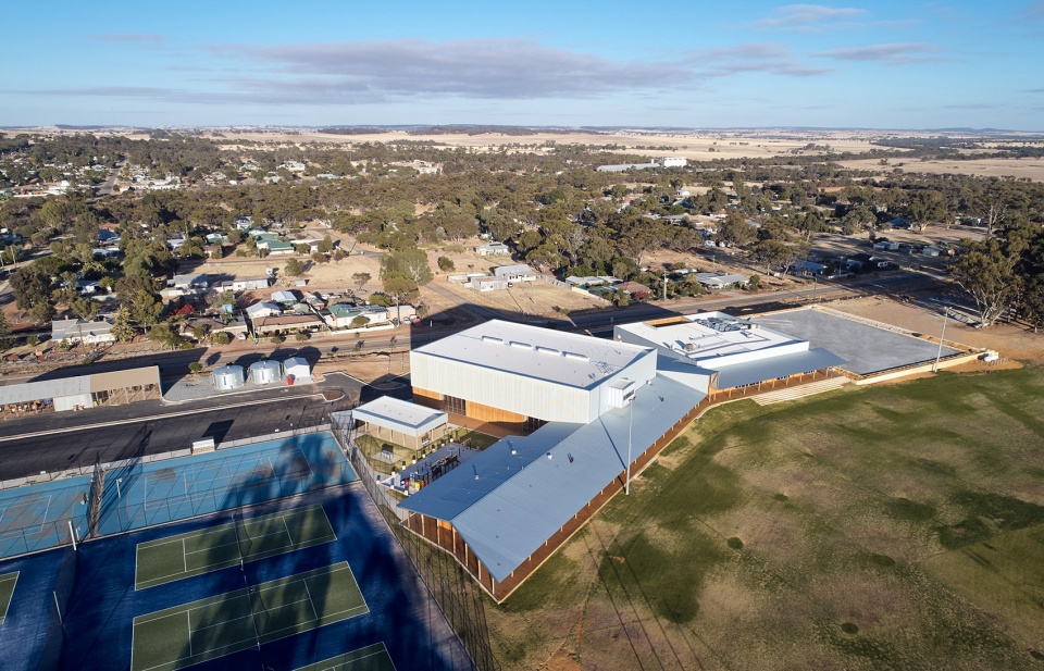 pingelly recreation and cultural centre by iredale pedersen hook atc studio