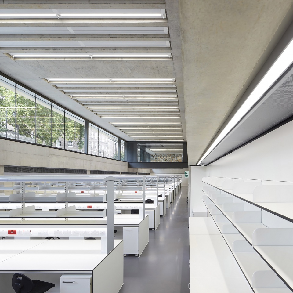 zayed centre for rare diseases by stanton williams