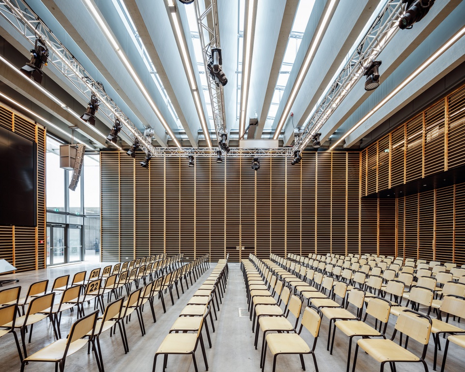 halftime adidas new headquarters by cobe