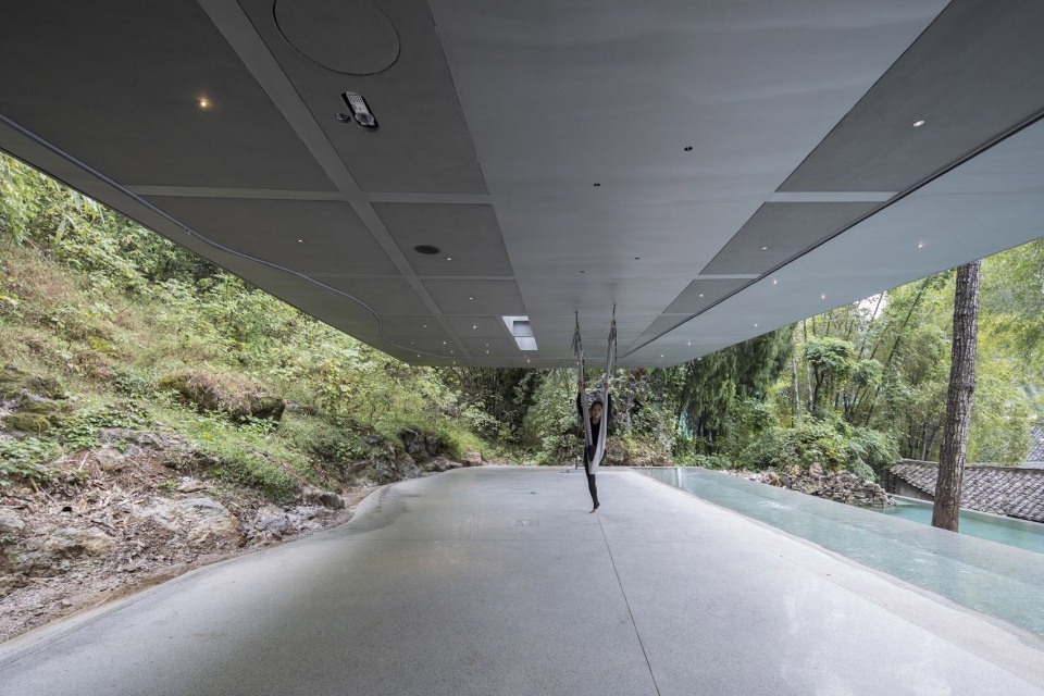 pavilion for yoga and pool in xy yunlu hotel china by atelier liu yuyang architects