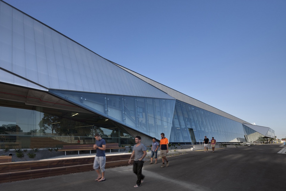 victoria university sunshine construction futures by cox architecture