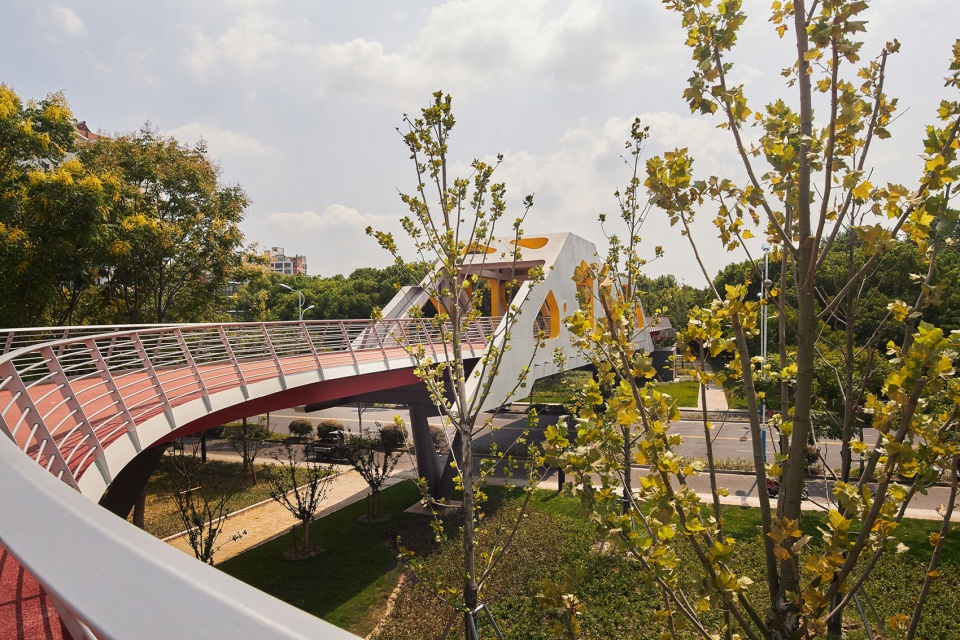 jiangyin greenway china by bau