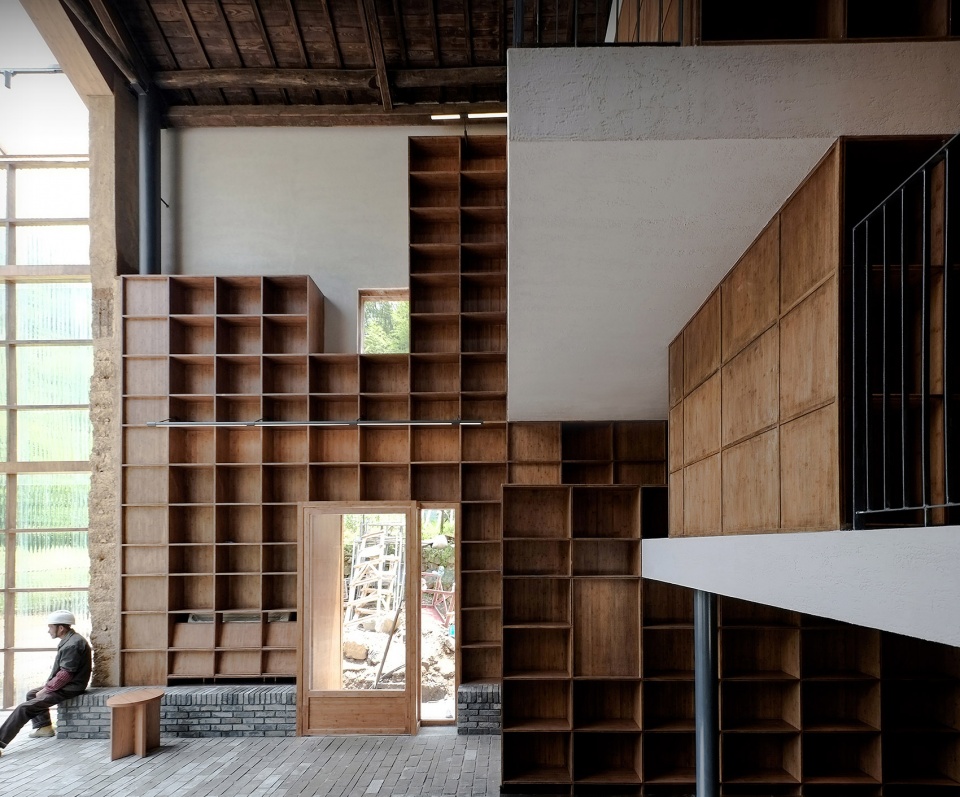 capsule hotel and bookstore in village qinglongwu china by atelier taoc
