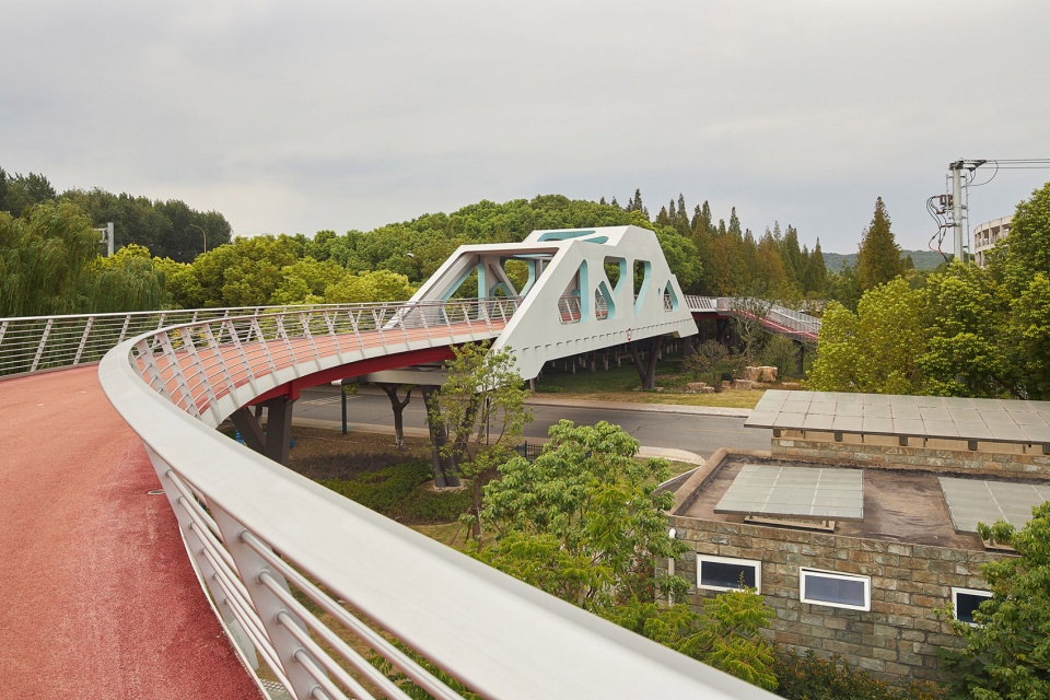 jiangyin greenway china by bau