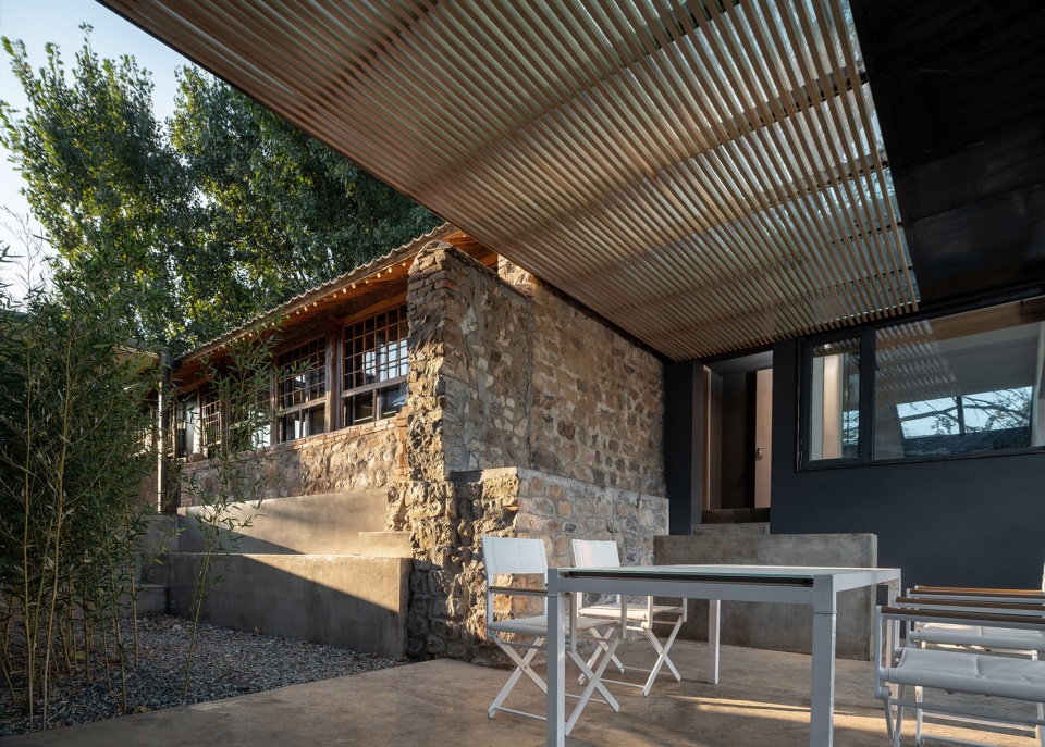 Yard under The Tree, China by EVOLUTION DESIGN - 谷德设计网