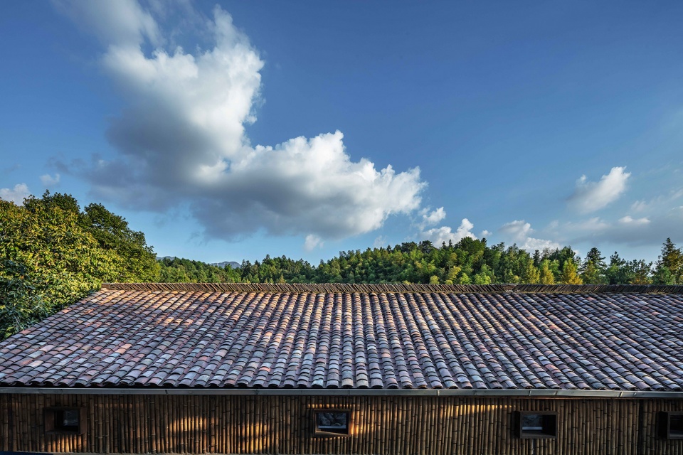 leisurely mountain life boutique homestay china by mj architects