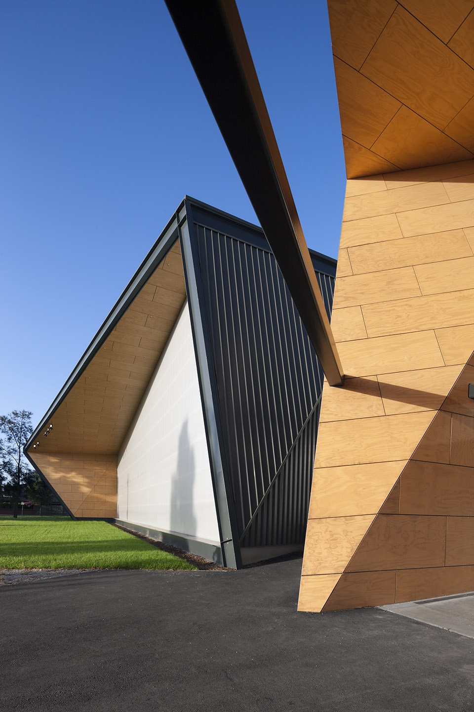 victoria university sunshine construction futures by cox architecture