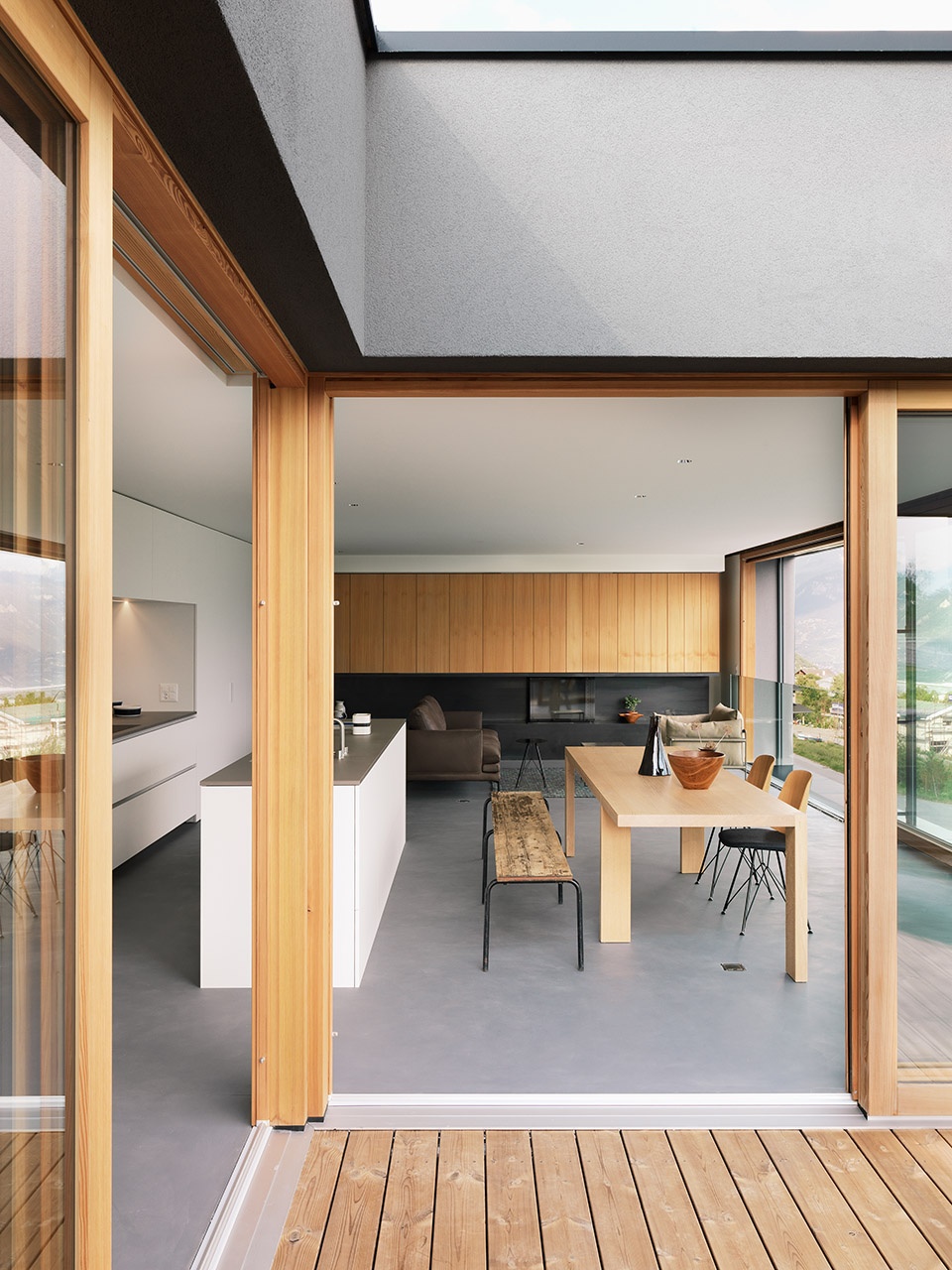 house rofr by ralph germann architectes