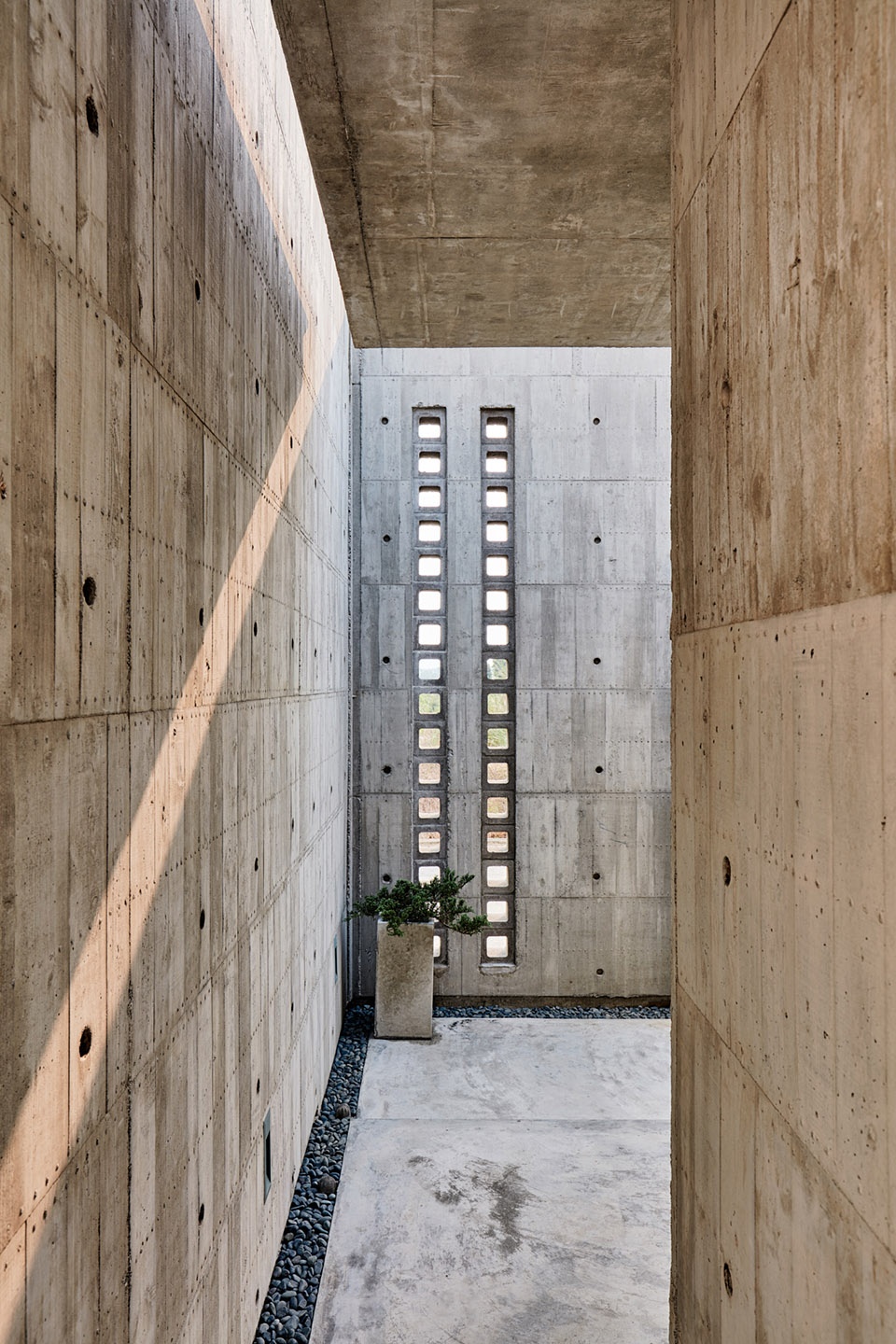 in house china by fieldevo design studio