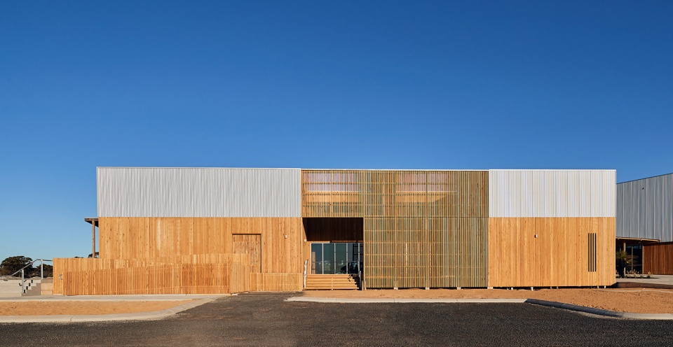 pingelly recreation and cultural centre by iredale pedersen hook atc studio