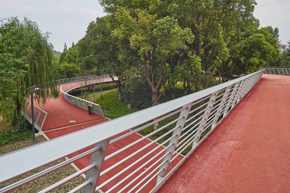 jiangyin greenway china by bau