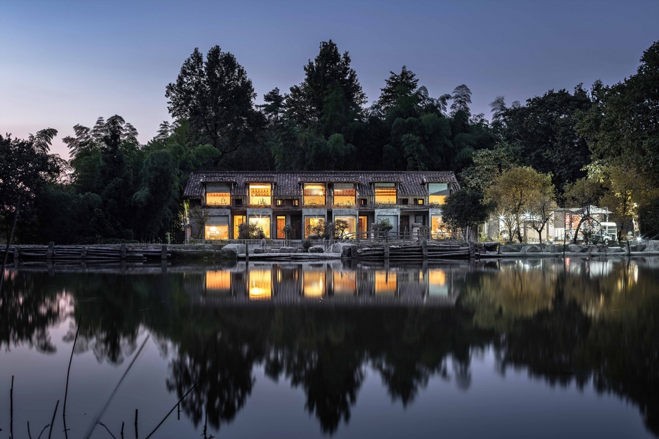 leisurely mountain life boutique homestay china by mj architects