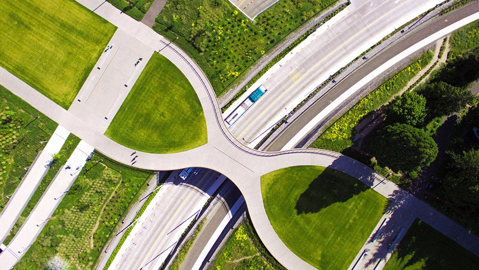2019 asla general design award of honor lower rainier vista pedestrian land bridge by ggn