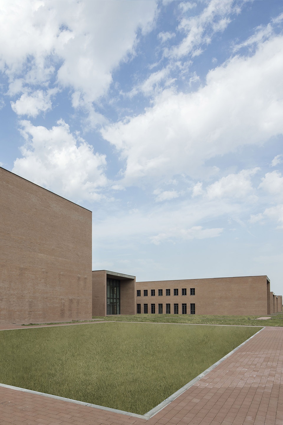 nuova sede della scuola per leuropa a parma by studio zermani e associati