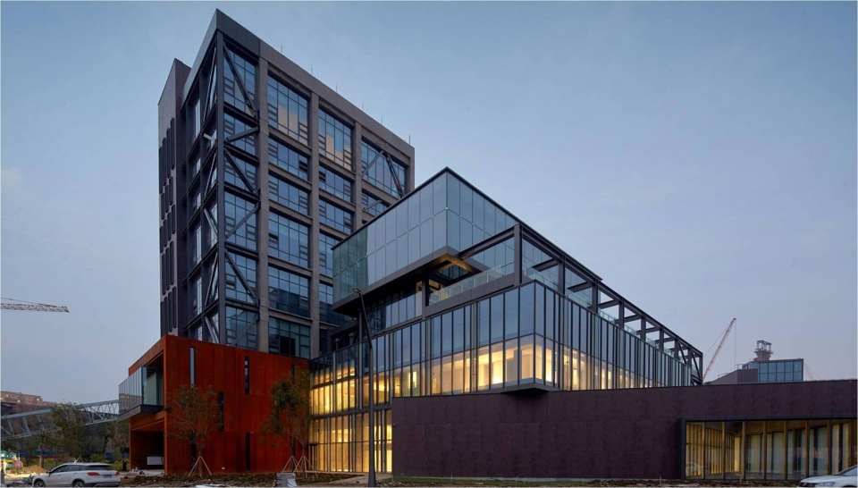 winter Olympic Plaza CCTN Design