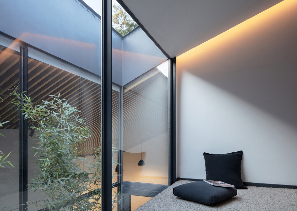 coal yard china by remixstudio