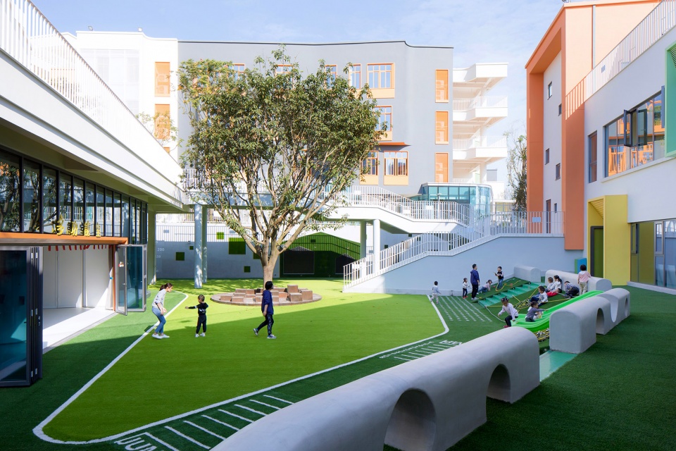 landscape design for chengdu hamilton luxelakes school china by wisto design