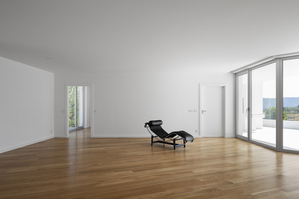 house in lamego by antonio ildefonso architect