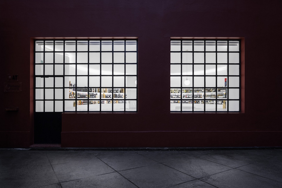 portugal vineyards concept store by porto architects