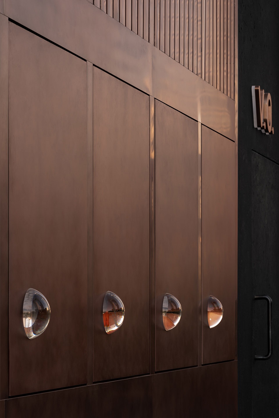 Voisin Organique Various Associates