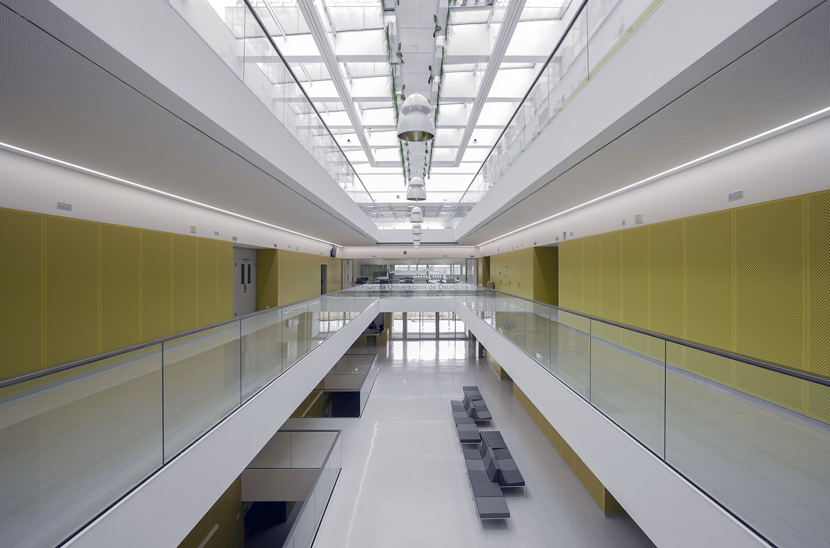 osuna university school by unia arquitectos