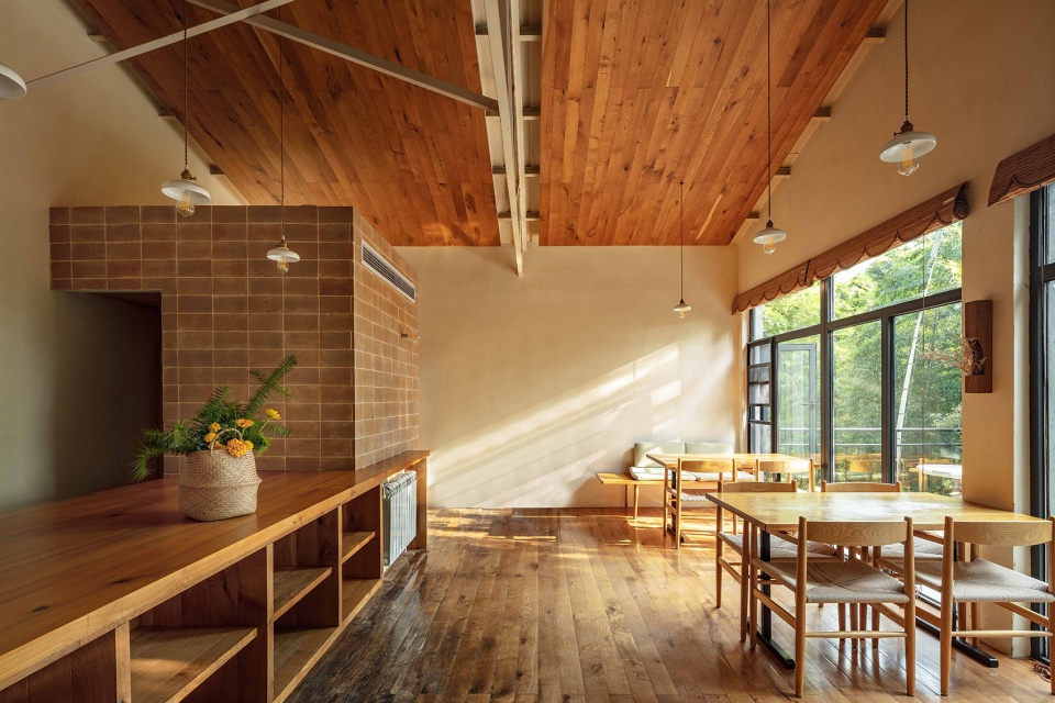 leisurely mountain life boutique homestay china by mj architects
