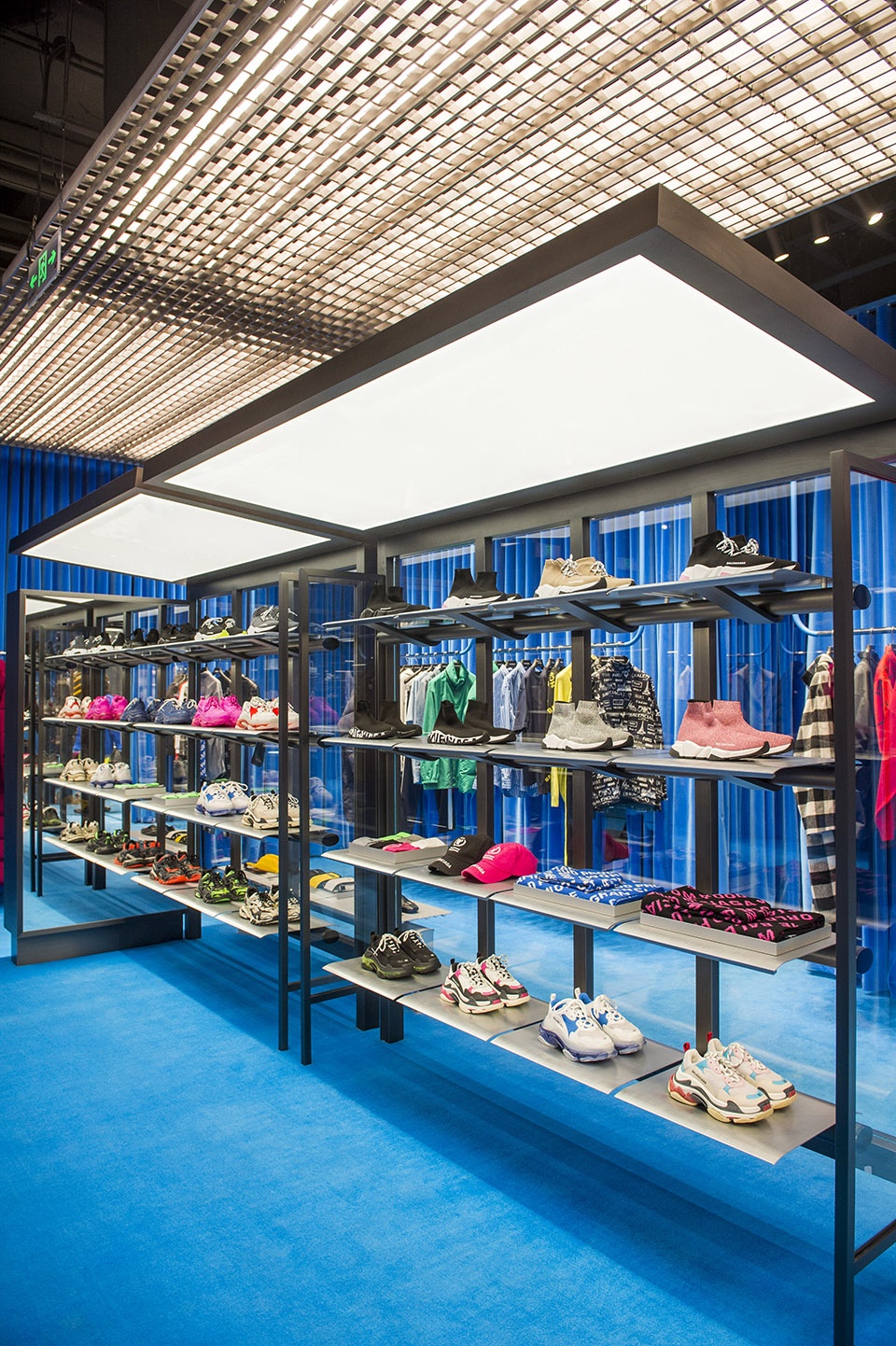 gentle monster introduces the digital analog future to skp s beijing