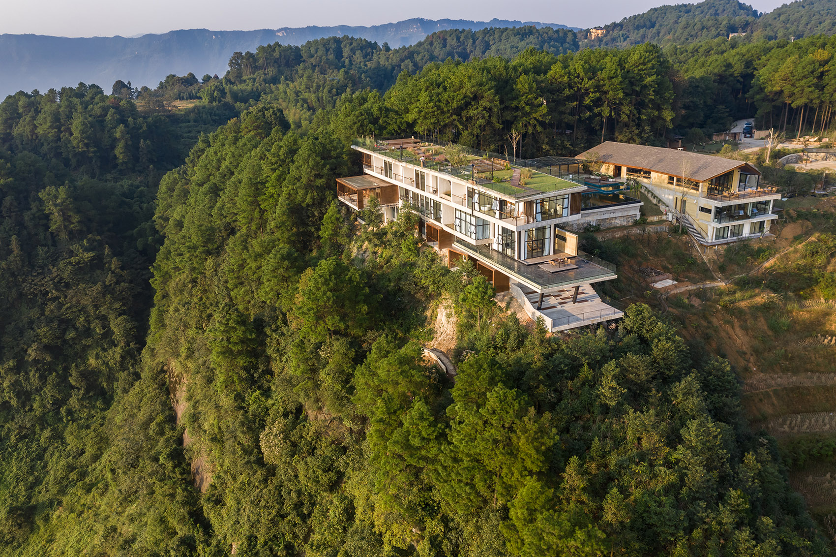 重庆拾山房民宿 悦集建筑